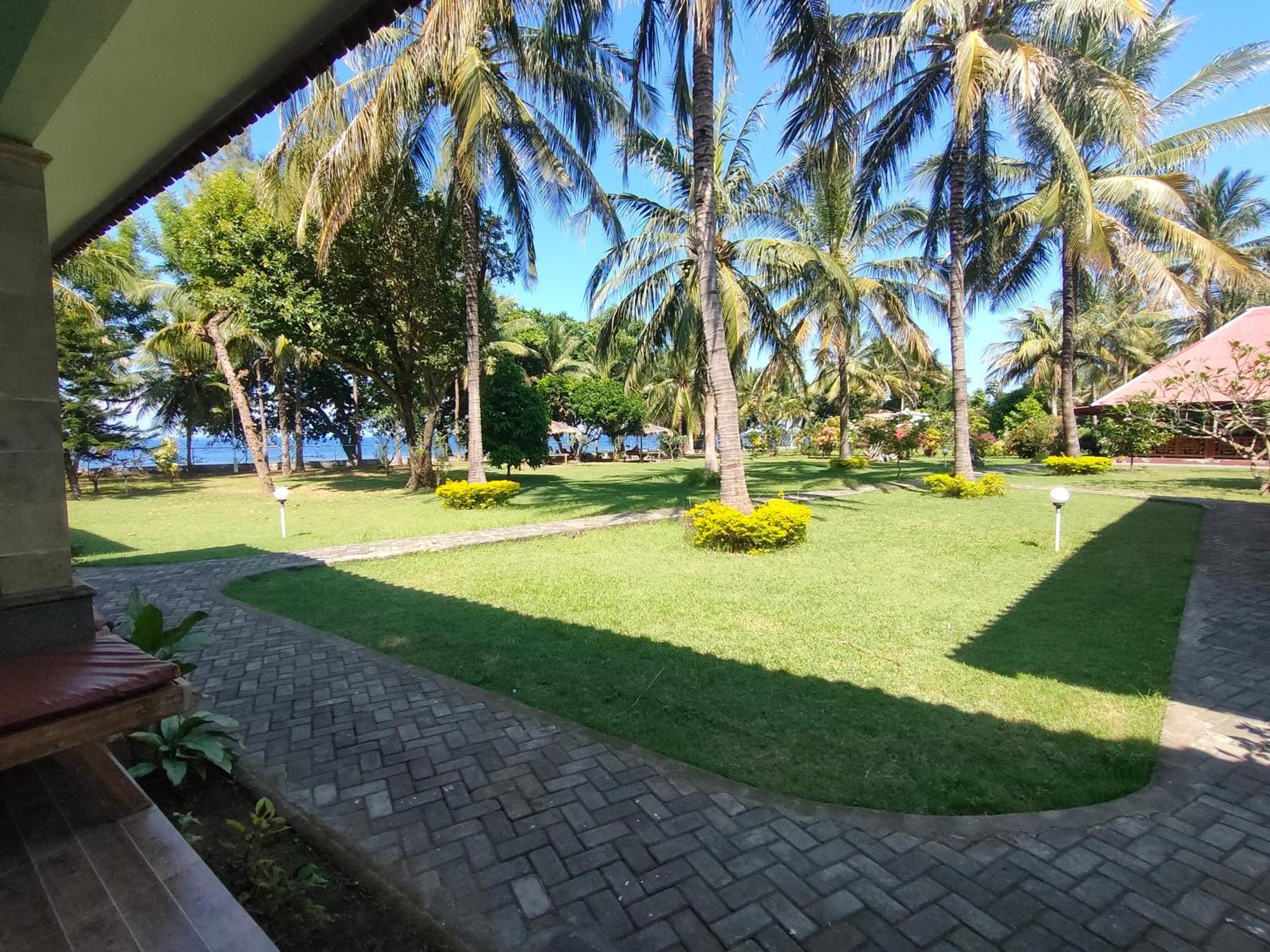 Pondok Siola Labuhan Pandan Exterior foto