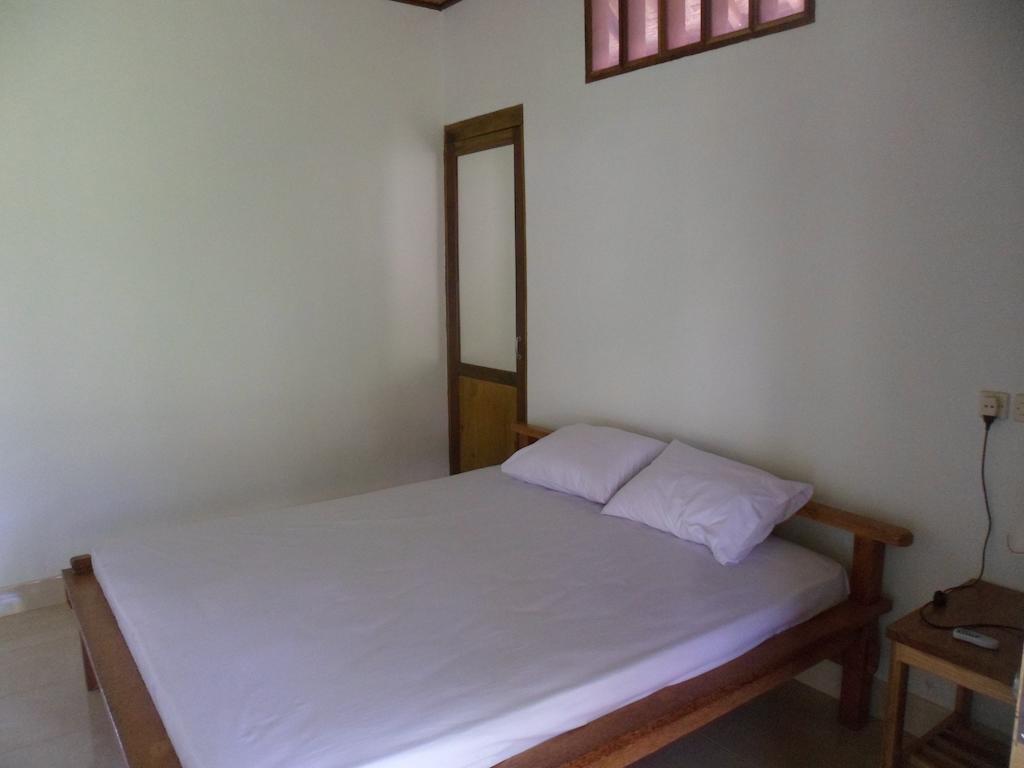 Pondok Siola Labuhan Pandan Zimmer foto