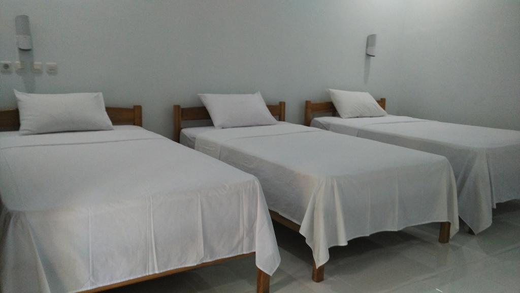 Pondok Siola Labuhan Pandan Exterior foto