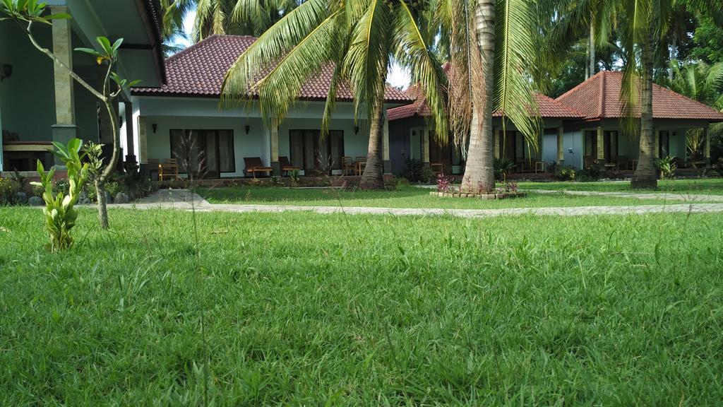 Pondok Siola Labuhan Pandan Exterior foto